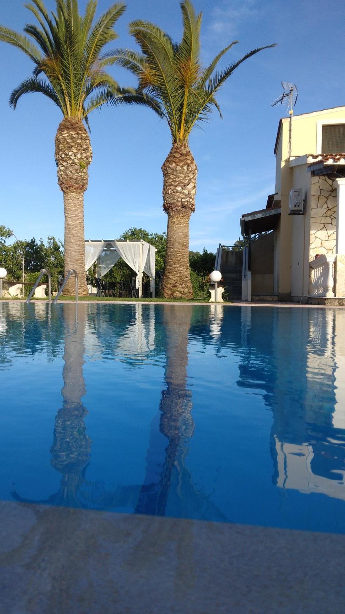 Blue Sky Aparthotel Sidari Exterior photo